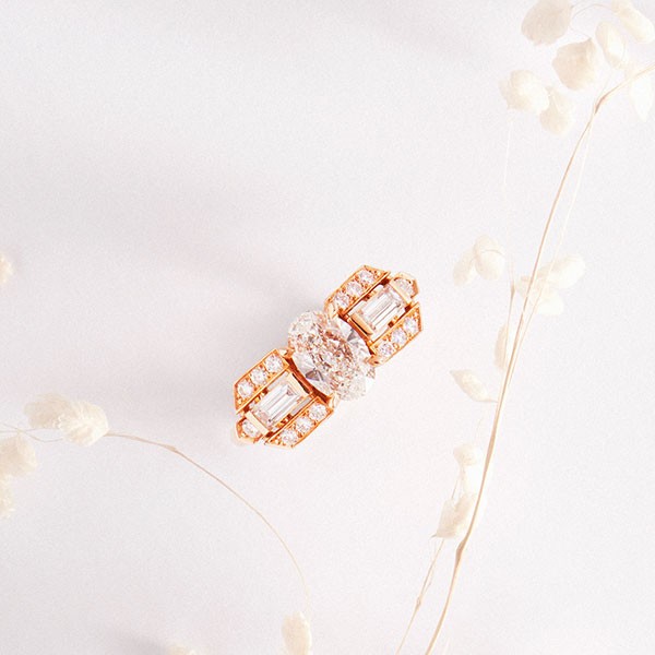 Solitaires diamant accompagnés