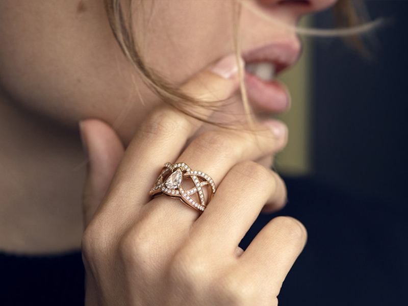 Créer une bague sur mesure à Paris : ce qu'il faut savoir avant de se lancer